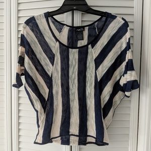 Rue 21 short sleeve sweater.